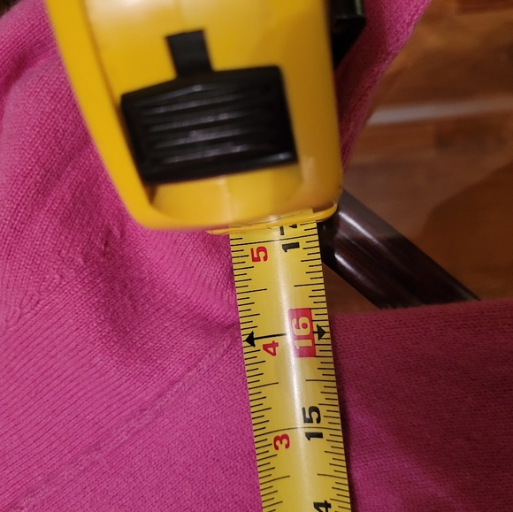 100% Cashmere Sweater - Picture 5 of 8